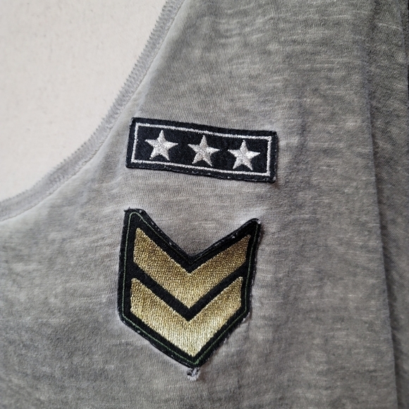 ✨ LANE Bryant Embroidered Mesh Ruffled Sleeve Top - Picture 2 of 5